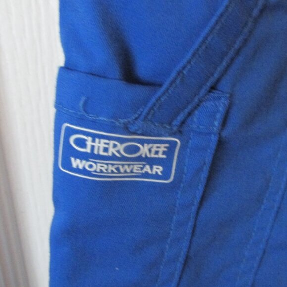 Cherokee Matching Scrub Set - Picture 9 of 11